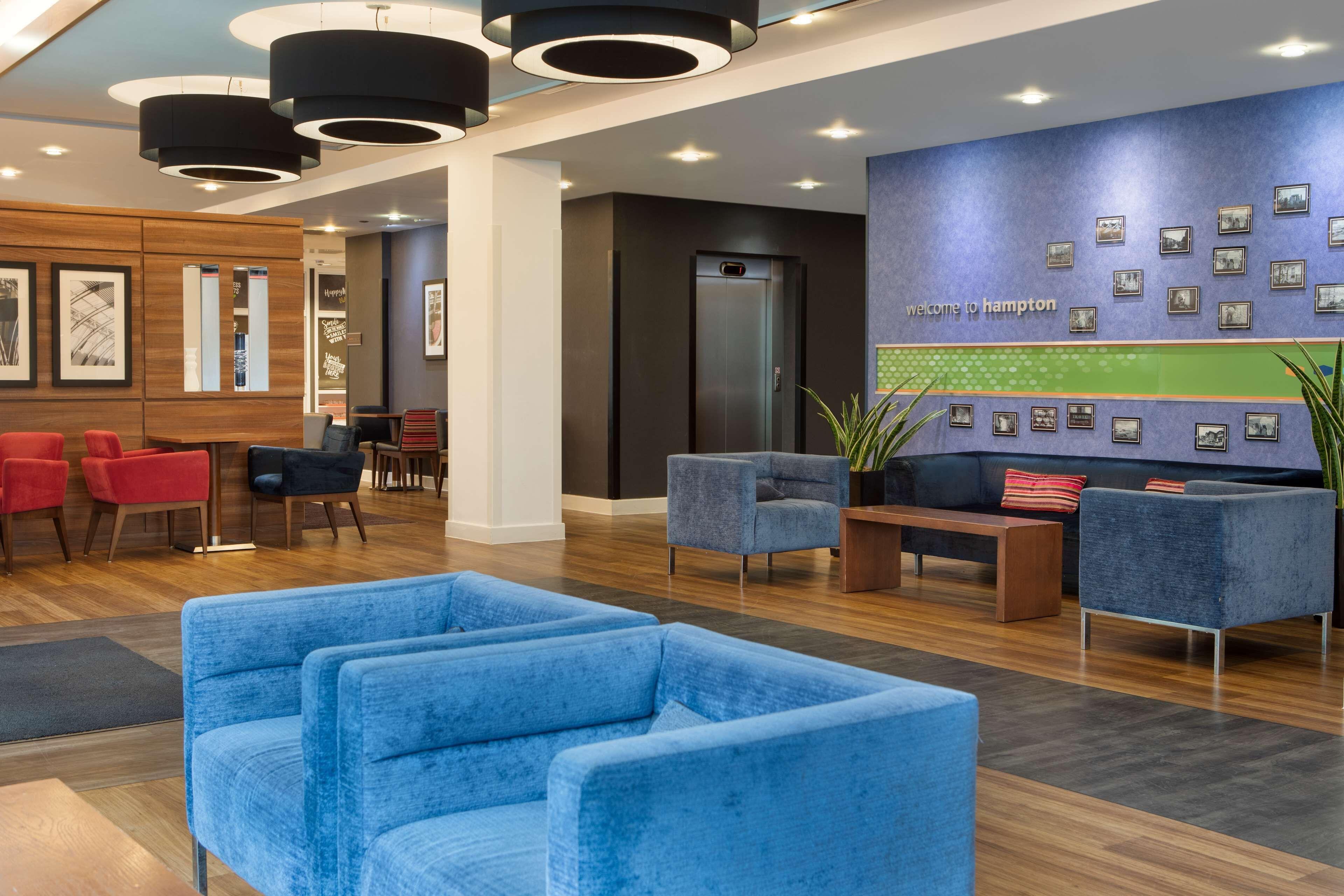 Hampton By Hilton York — Photos 3